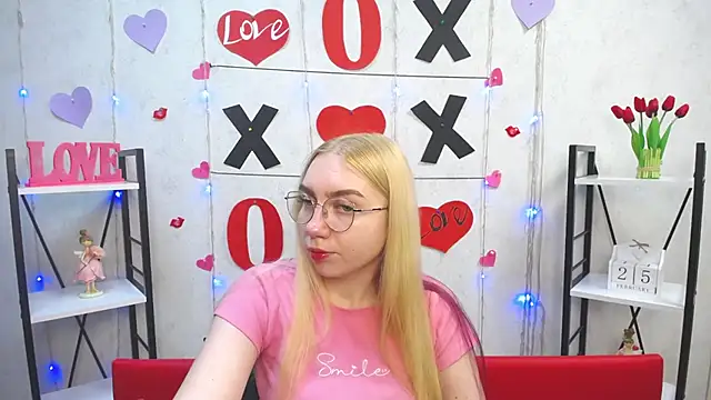 BeatriceFly online show from February 2025 03:49:02 PM