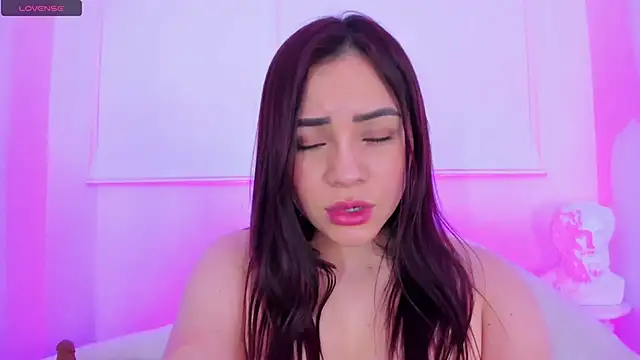 Snapshot of Hanna_Moonlight_ chatting on January 2025 10:30:02 PM Hanna Moonlight online show from January 2025 10:30:02 PM