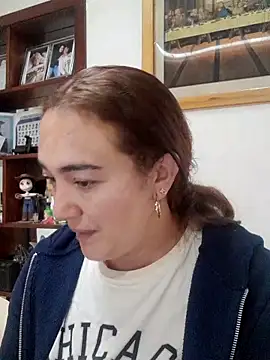 skayhot  online show from February 2026 12:01:02 PM