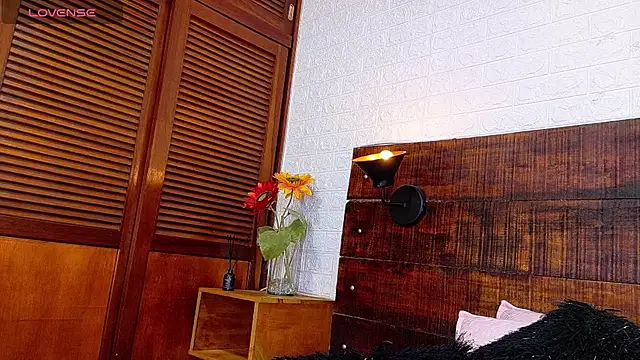 Celeste sanz online show from October 2025 10:57:02 AM