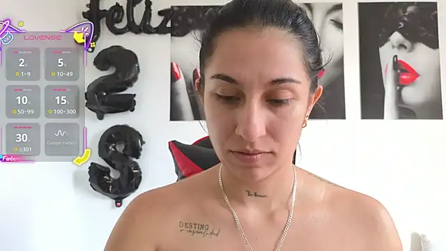 Snapshot of tammyandrade_ chatting on February 2026 02:05:01 PM tammyandrade online show from February 2026 02:05:01 PM