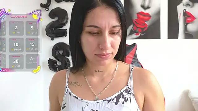 Snapshot of tammyandrade_ chatting on February 2026 03:01:01 PM tammyandrade online show from February 2026 03:01:01 PM
