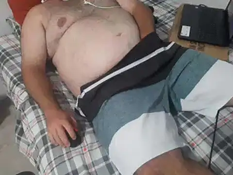 Snapshot of mfreitas005 chatting on February 2025 11:52:02 PM mfreitas005 online show from February 2025 11:52:02 PM