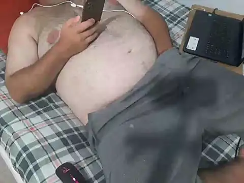 Snapshot of mfreitas005 chatting on February 2025 11:26:02 PM mfreitas005 online show from February 2025 11:26:02 PM