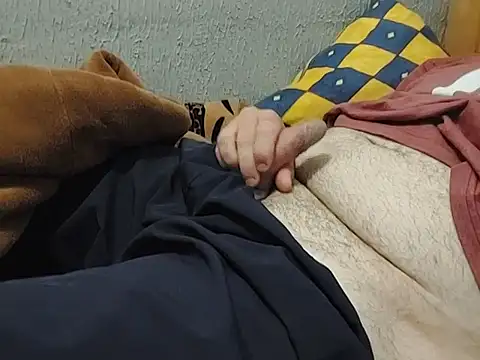 Snapshot of mfreitas005 chatting on October 2025 12:00:01 AM mfreitas005 online show from October 2025 12:00:01 AM