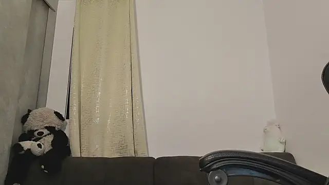 Snapshot of miss_valery2 chatting on June 2026 03:49:01 AM miss valery2 online show from June 2026 03:49:01 AM