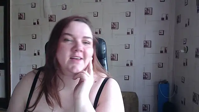 TasyaBigTTs online show from April 2026 01:24:02 PM