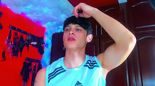 LilOwen  online show from March 2025 11:38:02 PM