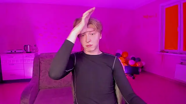 Snapshot of TheMikeSever chatting on February 2025 07:52:01 PM TheMikeSever online show from February 2025 07:52:01 PM