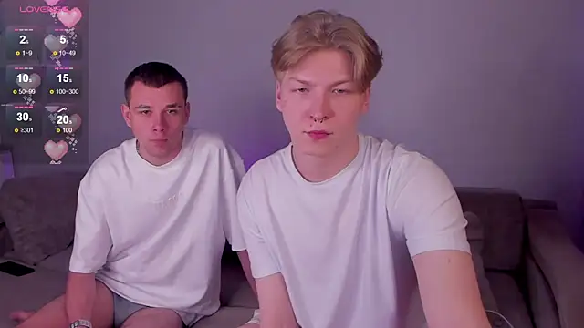 Snapshot of TheMikeSever chatting on October 2025 08:29:02 AM TheMikeSever online show from October 2025 08:29:02 AM