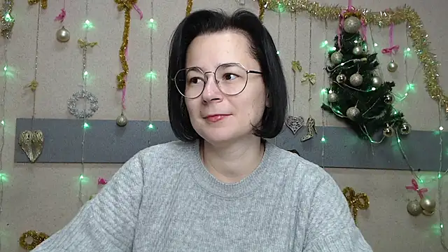 MarieSho online show from December 2025 06:03:01 PM