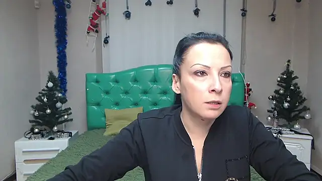 ElizabethSho online show from January 2025 06:32:01 PM