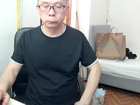 zwc147369 online show from May 2026 12:42:01 PM