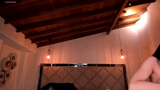 ValeriaVelvet online show from October 2025 12:09:02 PM