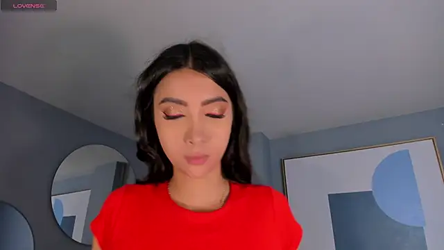 ValeriaVelvet online show from May 2026 12:12:02 PM