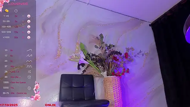 Karla-Ebony online show from October 2025 01:57:02 PM