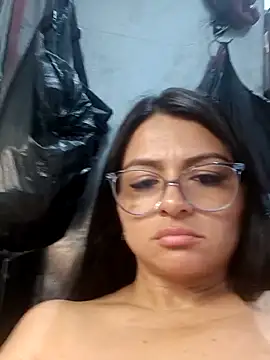 Linda Lars online show from October 2025 03:01:02 PM