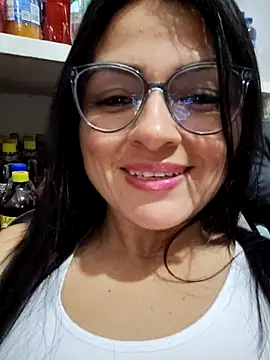 Linda Lars online show from February 2026 02:40:02 AM