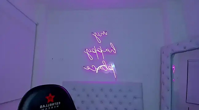 Snapshot of silvana__miller chatting on January 2025 07:07:01 PM silvana miller online show from January 2025 07:07:01 PM