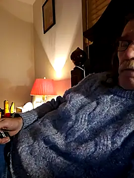 coolbrease10 online show from December 2024 08:01:02 AM