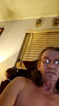 coolbrease10 online show from February 2025 11:34:01 AM