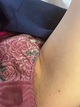 Snapshot of alice__1111 chatting on November 2025 11:32:02 AM alice 1111 online show from November 2025 11:32:02 AM