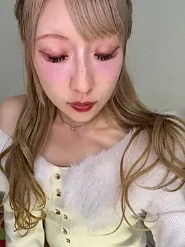 Snapshot of alice__1111 chatting on April 2026 01:09:02 PM alice 1111 online show from April 2026 01:09:02 PM