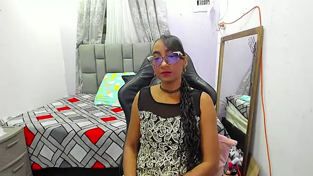 Snapshot of MurphyAngelina chatting on March 2026 04:18:02 AM MurphyAngelina online show from March 2026 04:18:02 AM