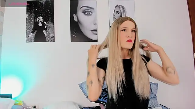 JESSI NAOMI online show from January 2025 04:01:02 AM