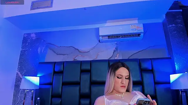 JESSI NAOMI online show from February 2025 07:07:02 AM