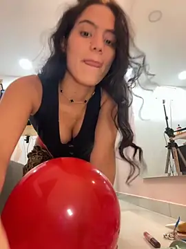 ariel jonees online show from September 2025 03:30:02 AM