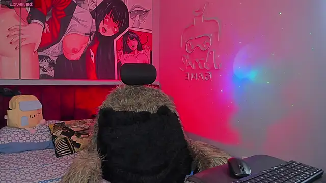  gia rose online show from November 2025 06:56:02 PM