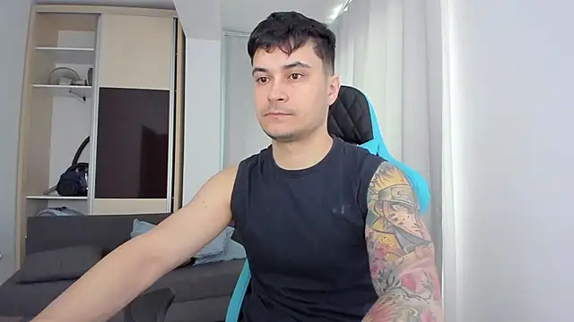 MatMalonne online show from February 2025 06:46:01 AM