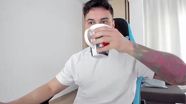 MatMalonne online show from March 2025 07:10:01 AM