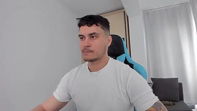 MatMalonne online show from March 2025 09:21:01 AM