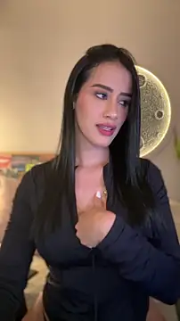 SarahhSmitth1 online show from April 2026 10:15:01 PM