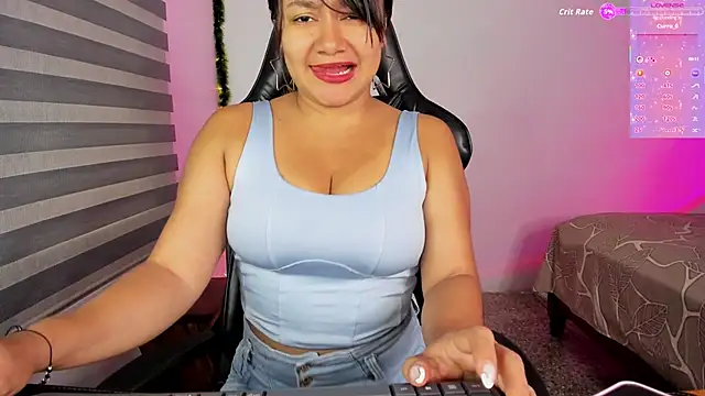 hollymollyxoxo online show from April 2026 03:46:02 PM