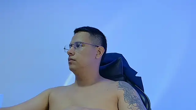 LiamVidal online show from July 2026 08:51:01 PM