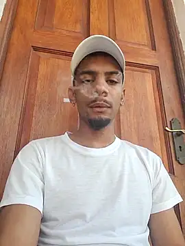 29YOURZ 28  online show from November 2025 10:04:02 AM