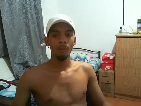 29YOURZ 28  online show from January 2026 08:25:01 PM