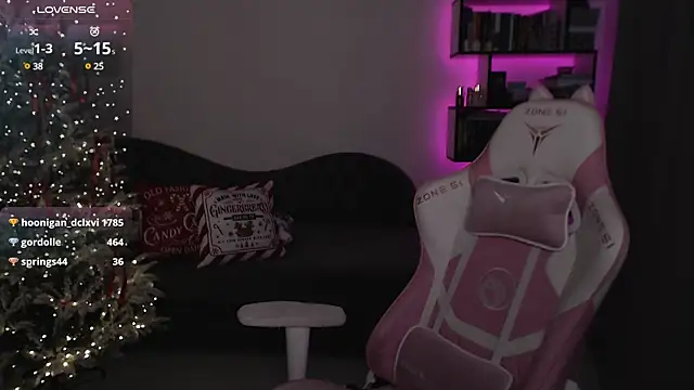 Snapshot of SexyWitch_666 chatting on December 2024 07:39:01 AM SexyWitch 666 online show from December 2024 07:39:01 AM