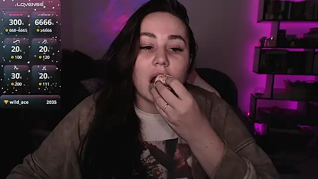 Snapshot of SexyWitch_666 chatting on January 2025 06:38:01 PM SexyWitch 666 online show from January 2025 06:38:01 PM