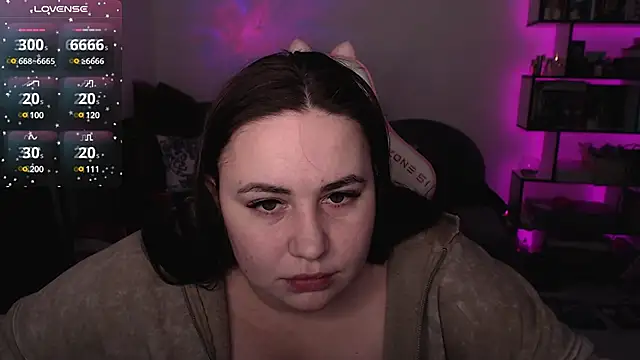 Snapshot of SexyWitch_666 chatting on January 2025 01:09:01 PM SexyWitch 666 online show from January 2025 01:09:01 PM