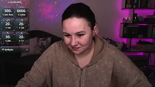 Snapshot of SexyWitch_666 chatting on February 2025 05:58:01 AM SexyWitch 666 online show from February 2025 05:58:01 AM