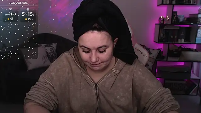 Snapshot of SexyWitch_666 chatting on February 2025 10:02:01 AM SexyWitch 666 online show from February 2025 10:02:01 AM