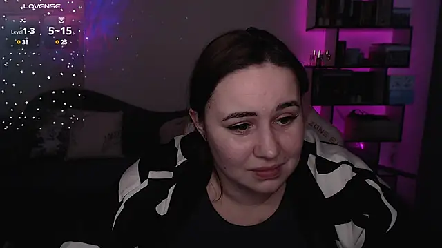 Snapshot of SexyWitch_666 chatting on March 2025 02:21:01 PM SexyWitch 666 online show from March 2025 02:21:01 PM