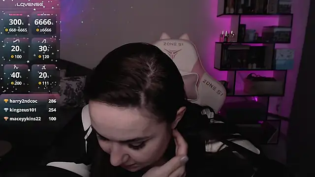 Snapshot of SexyWitch_666 chatting on March 2025 02:32:01 PM SexyWitch 666 online show from March 2025 02:32:01 PM