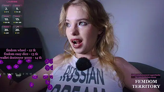 MisssLola online show from July 2026 06:20:01 PM