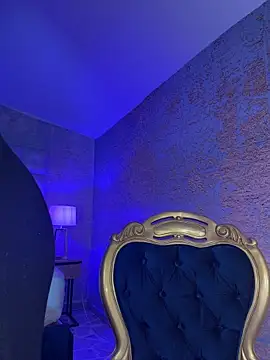 kiim taaylor online show from February 2026 11:11:02 AM