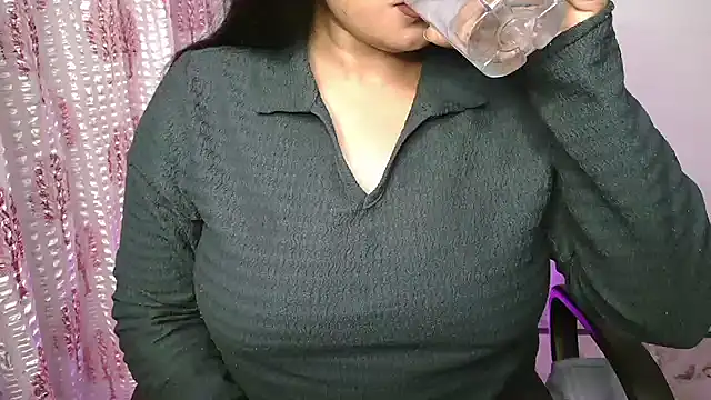 N-Natasha online show from February 2026 11:41:01 PM